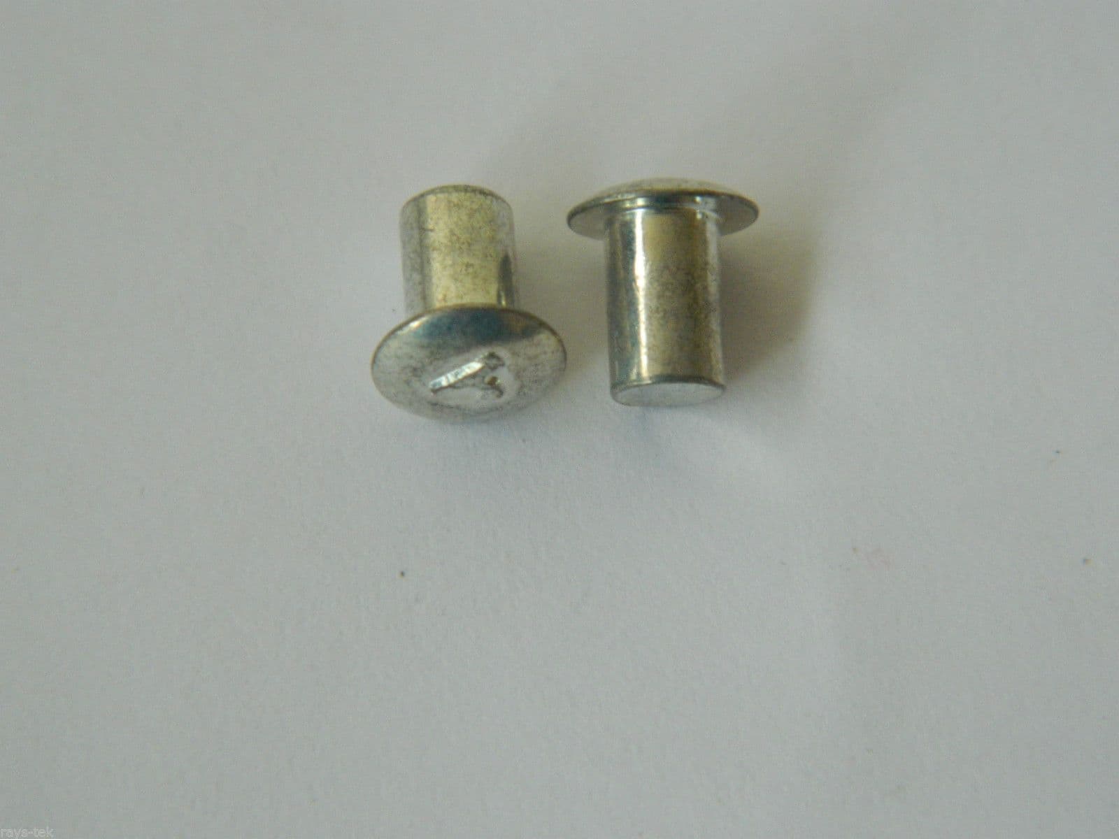 100 x Solid Rivet 5/32